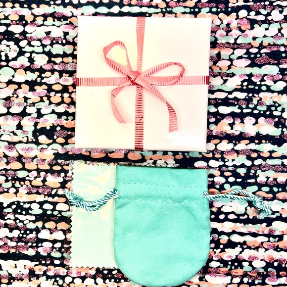 Auth Louis Vuitton vintage hot pink trunk charm up-cycled necklace - Picture 6 of 6